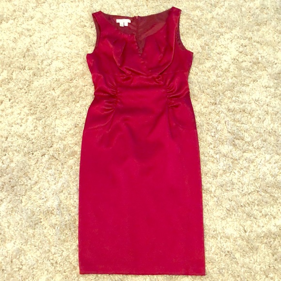 Classy red cocktail dress. Only worn once - Picture 2 of 5